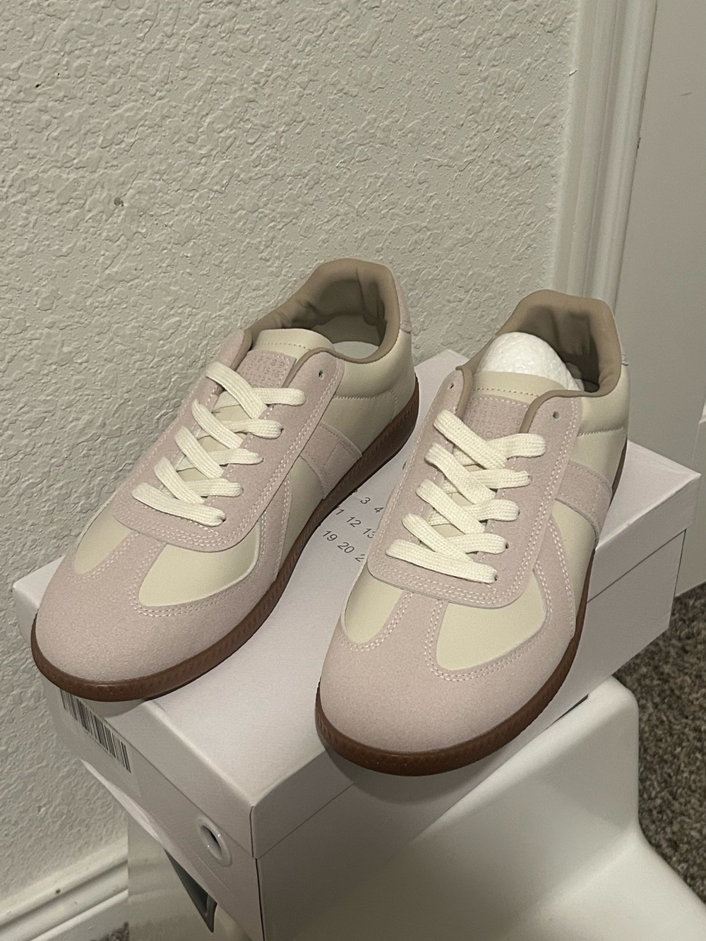 Maison Martin Margiela Pink and Cream Low-Top Sneakers